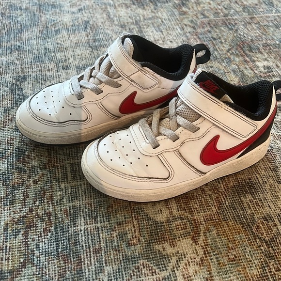 Toddler Nikes - Picture 1 of 3